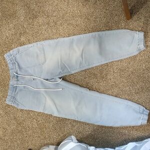 Forever 21 medium jogger/jeans